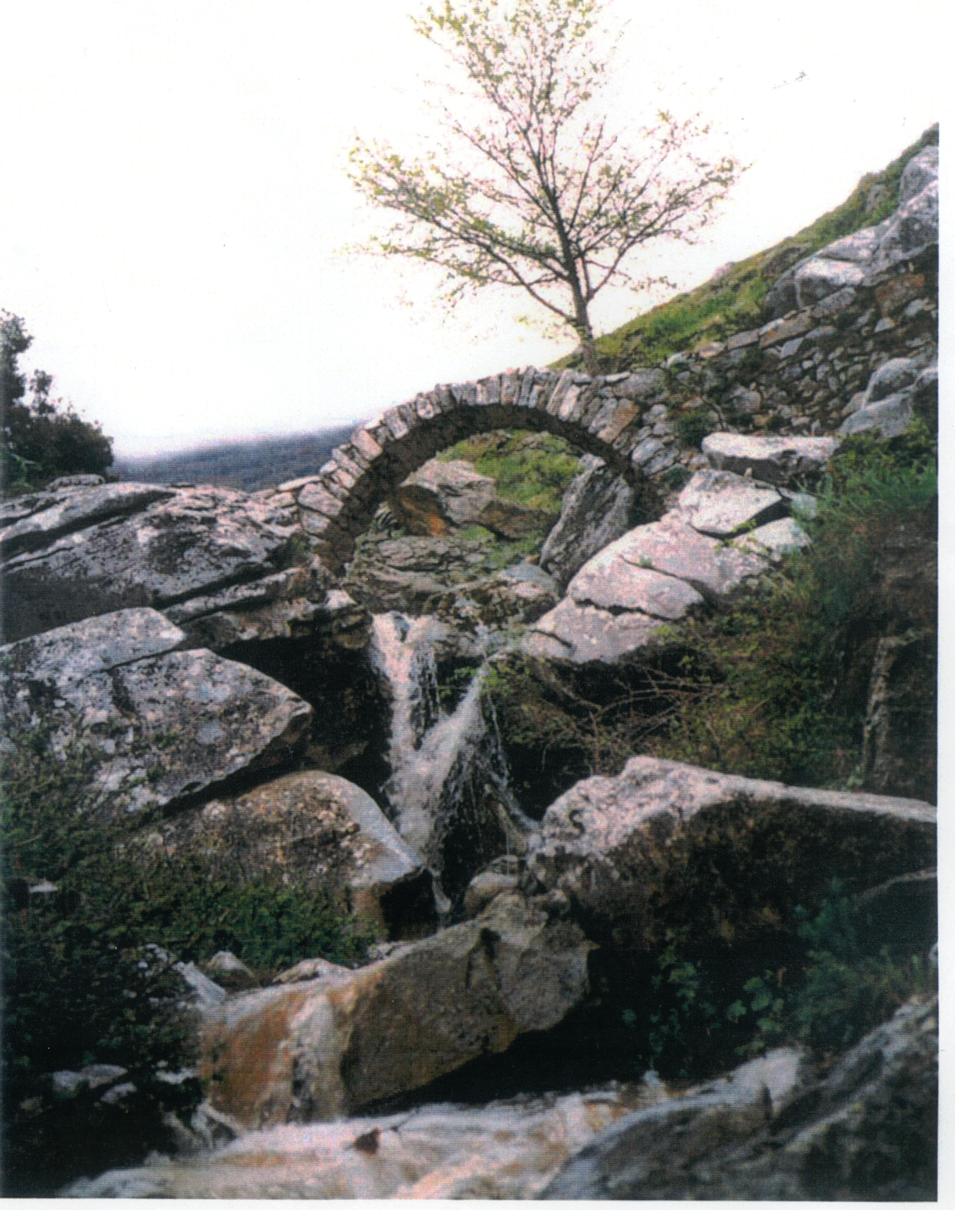 The stone bridges of Proti,